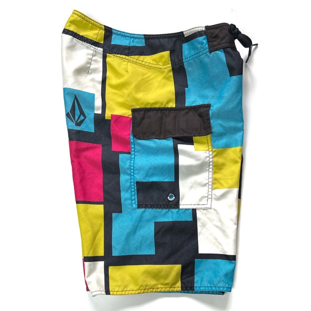 Volcom board shorts